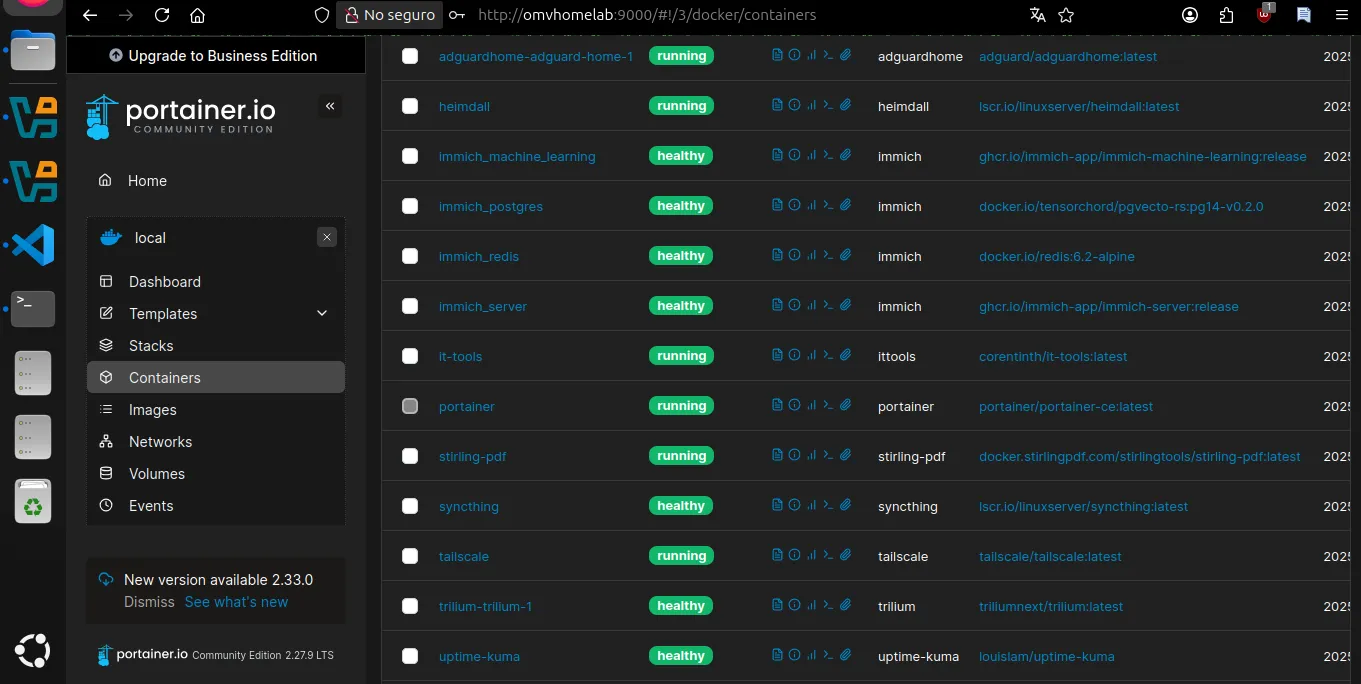 Vista de Portainer con contenedores activos